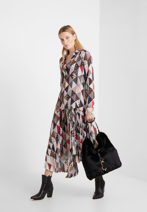 By Malene Birger OLIVIAA