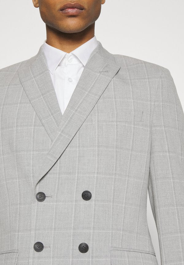 Isaac Dewhirst THE FASHION SUIT PEAK OCCASION DESIGN