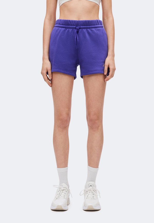adidas Sportswear ESSENTIALS SMALL LOGO FEEL COZY SHORTS - Sports shorts - pure purple/white