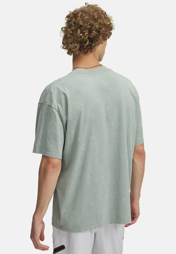 Under Armour HEAVYWEIGHT LOGO WASH