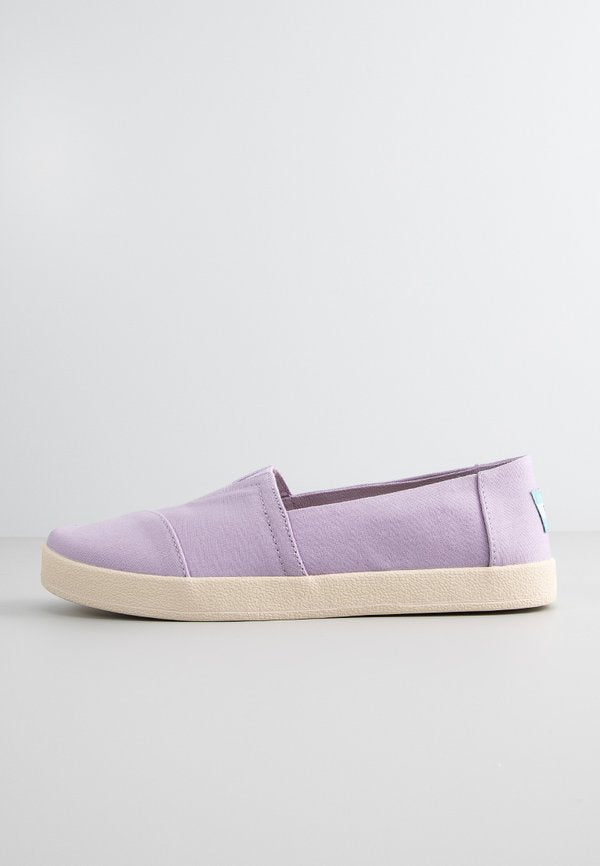 TOMS AVALON