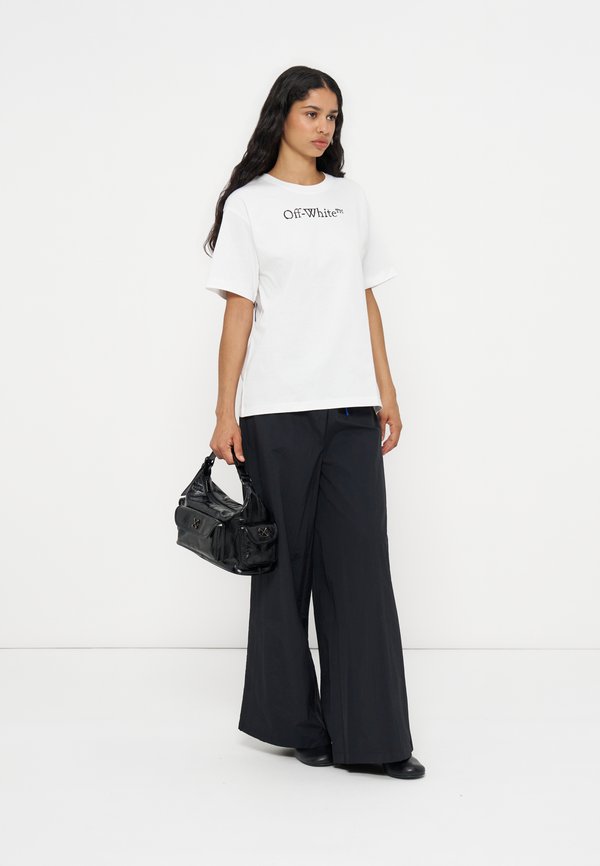 OFF-WHITE