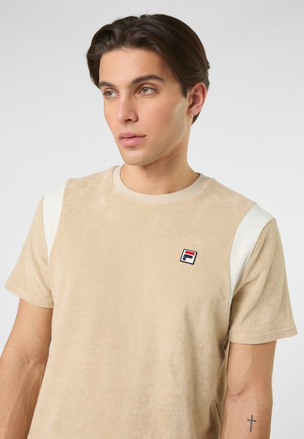 Fila APPAREL EMPOLI REGULAR BLOCKED