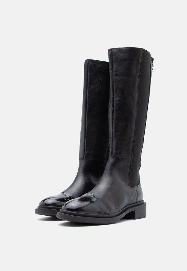 Copenhagen Shoes THE LOVE BOOT TOE