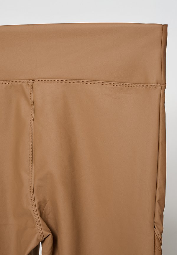Apricot