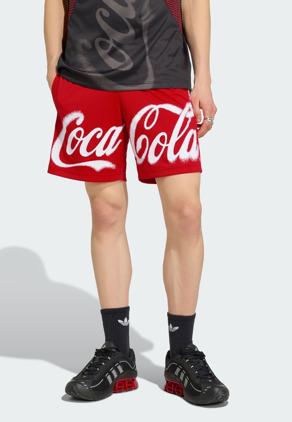 adidas Originals ADIDAS ORIGINALS COCA COLA TRAINING SHORT - Tracksuit bottoms - vivid red