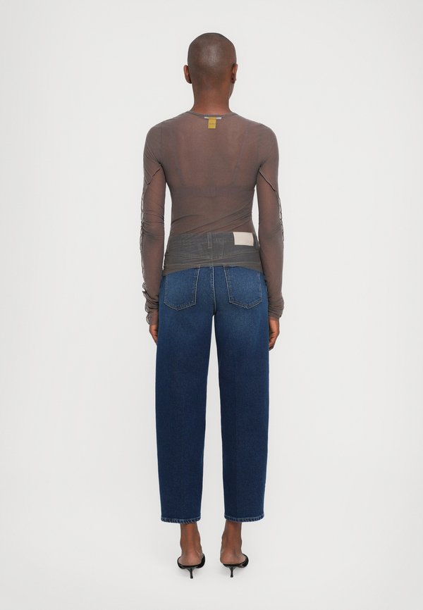 Ioannes LONG SLEEVE