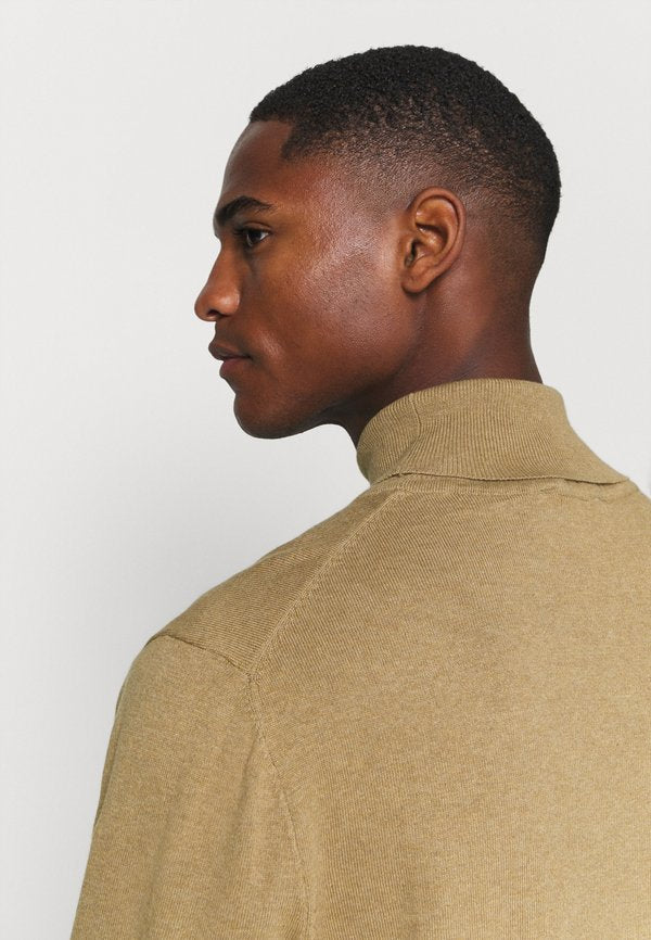 Pier One by Zalando