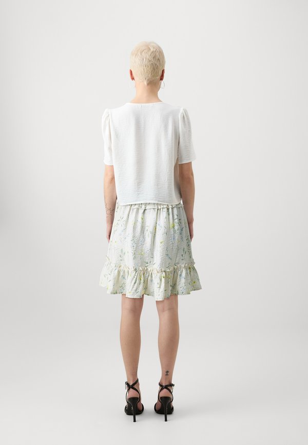 Vero Moda Petite VMJOSIE SHORT SKIRT