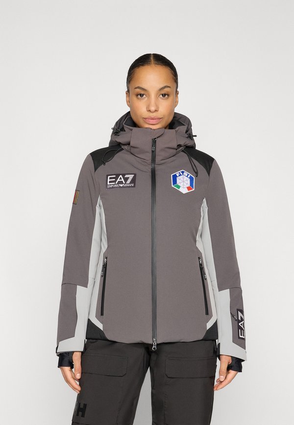 EA7 Emporio Armani