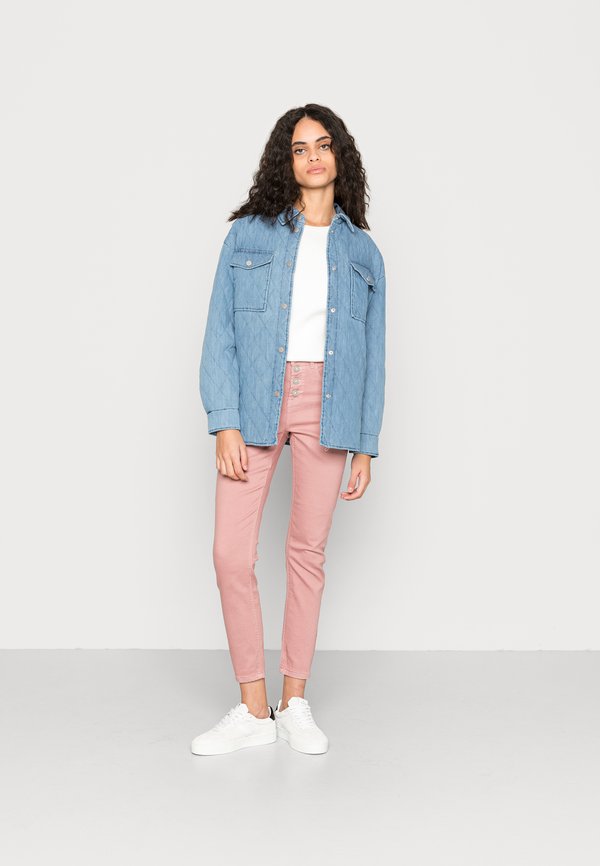 Culture CUBENTHA PANTS ANNIE FIT