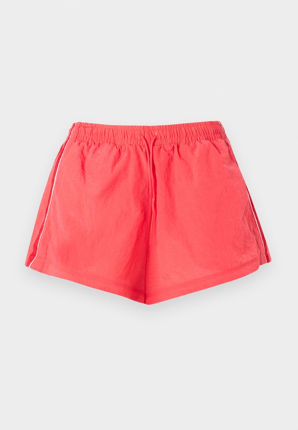 adidas Originals SANTIAGO  - Shorts - semi lucid red