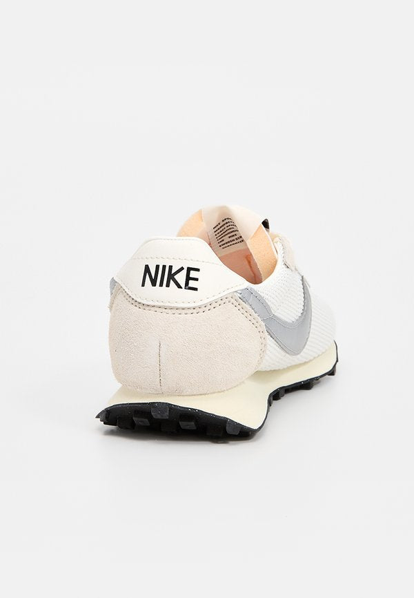 Nike Sportswear LD-1000