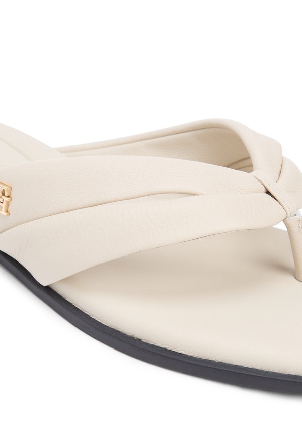 Tommy Hilfiger LEATHER TOE POST FLAT SANDALS