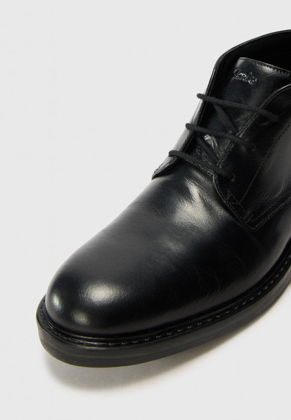 Clarks ALDWIN CHUKKA