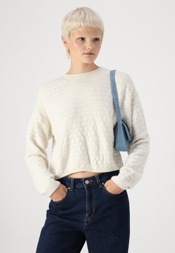 Pieces PCNOA O-NECK BUBBLE