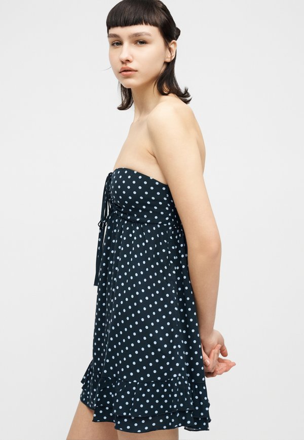 Hollister Co. STRAPLESS RUFFLE BABYDOLL MINI