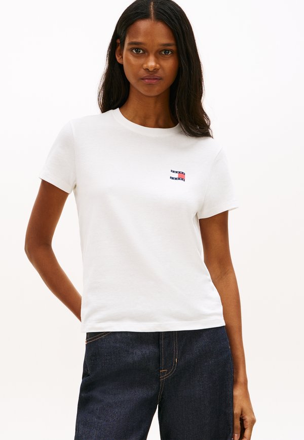 Tommy Jeans WAVY FLAG BACK LOGO JERSEY T-SHIRT