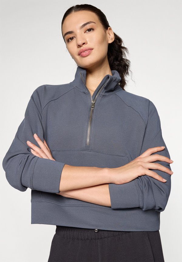 DKNY Sport HIGHLINE