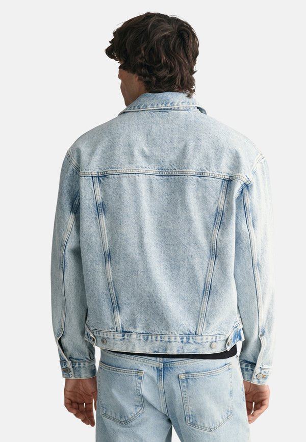 GANT