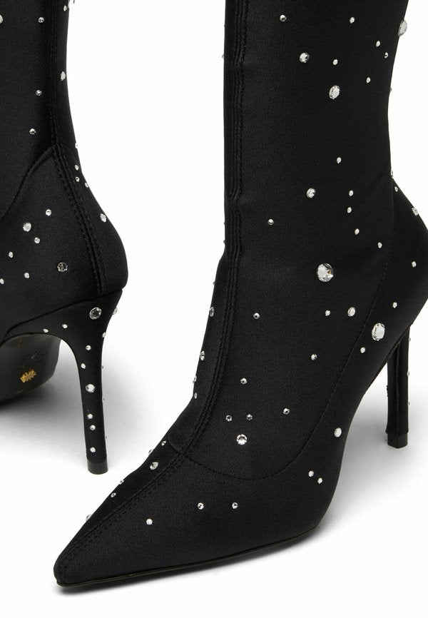 Stuart Weitzman ULTRA COSMIC