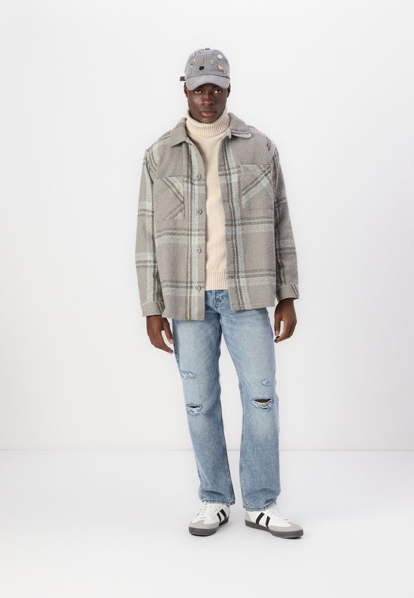 Sean John SCRIPT LOGO OVERSHIRT