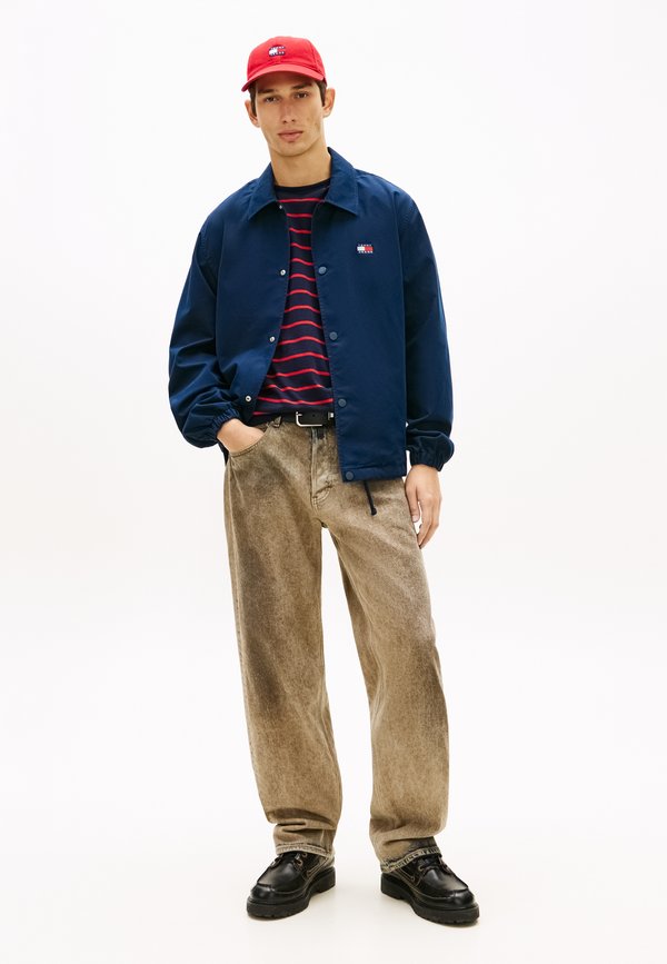 Tommy Jeans JAIMIE FADED RELAXED STRAIGHT LEG JEANS