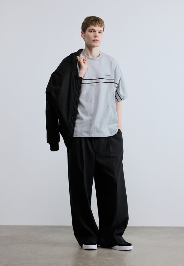 Calvin Klein LOGO JACQUARD TEE