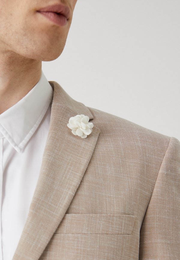 Isaac Dewhirst WEDDING SUIT SET