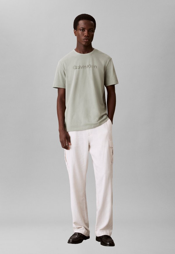 Calvin Klein SPORTSWEAR GRAPHIC TEE