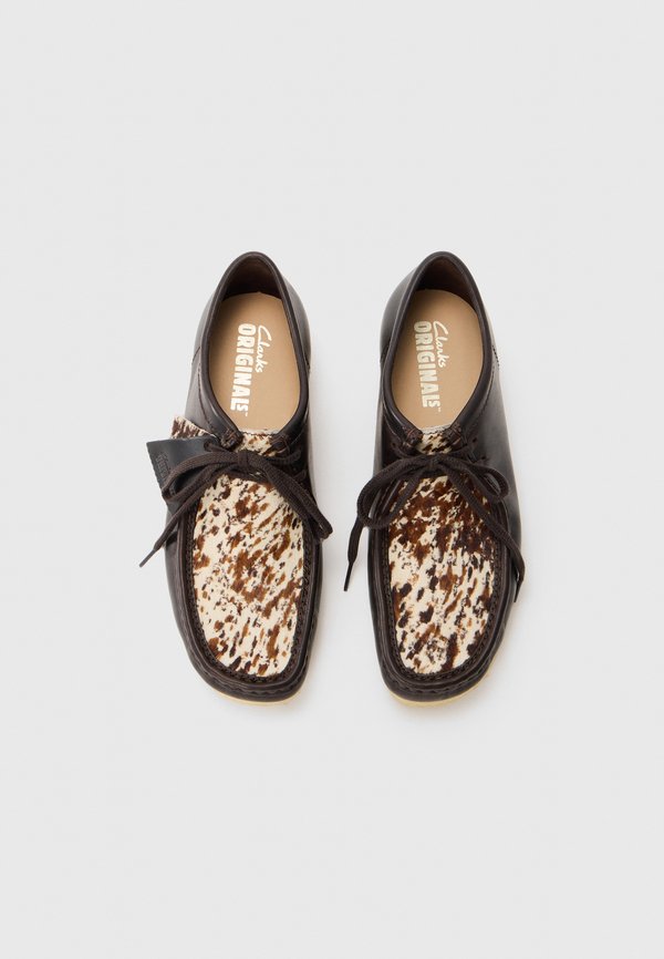 Clarks Originals WALLABEE