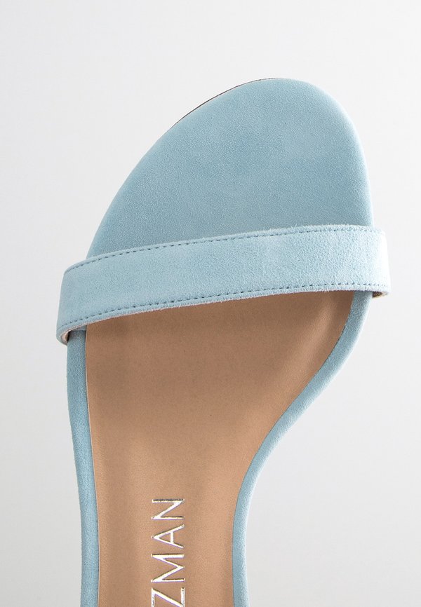 Stuart Weitzman