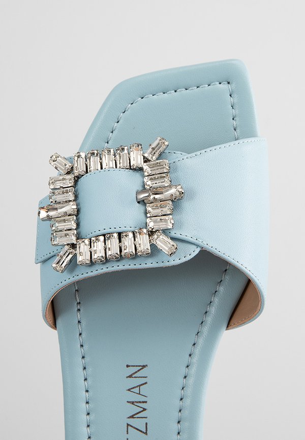 Stuart Weitzman