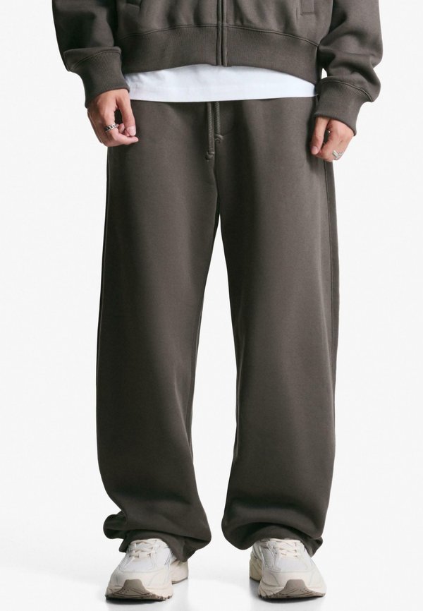 Bershka Tracksuit bottoms - dark grey