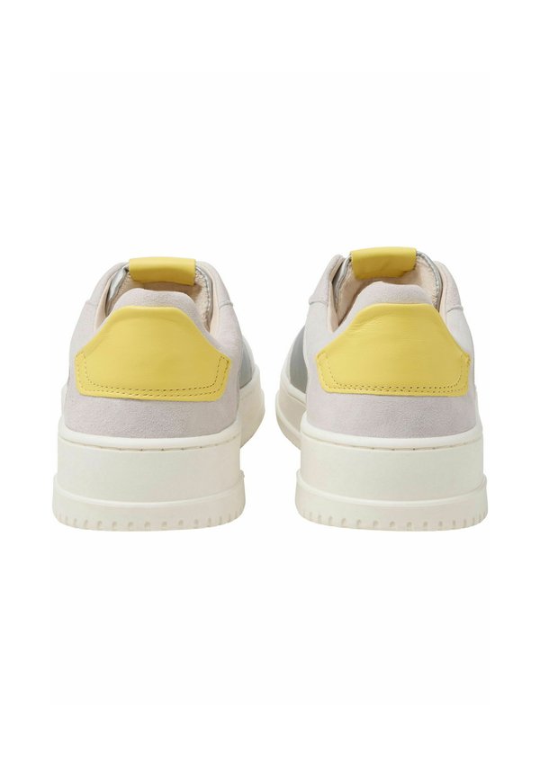 NEWD. SNEAKER
