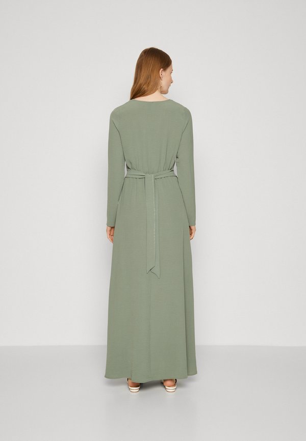Vero Moda Tall VMALVA V NECK DRESS