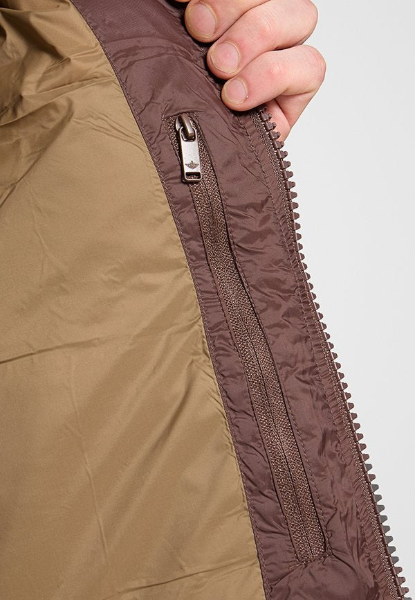 DOCKERS