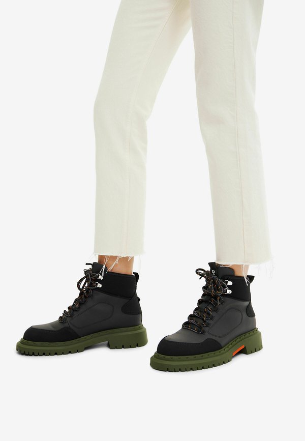 Desigual TREKKING