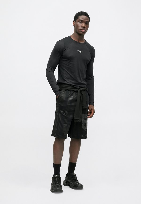 Han Kjøbenhavn TECHNICAL LONG SLEEVE