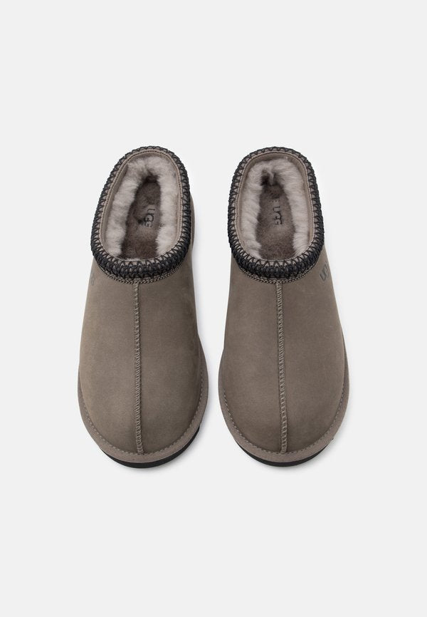 UGG TASMAN II