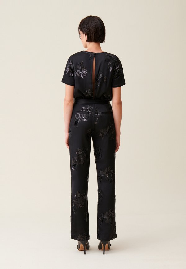Claudie Pierlot PIRGOSEQUINFLEURS