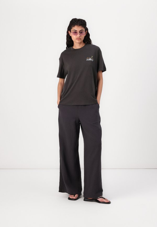 Billabong WHAT A VIBE TEE