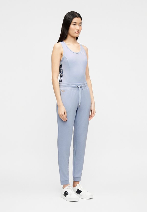 EA7 Emporio Armani