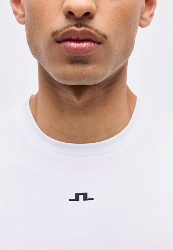 J.LINDEBERG Sports XANDER SLEEVELESS