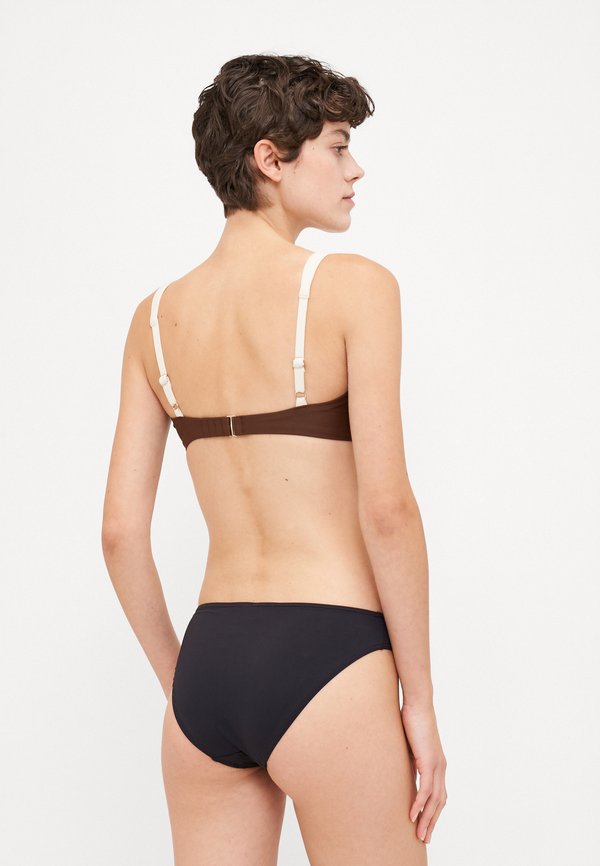 Abercrombie & Fitch Curve Love Wide Strap Underwire Bikini Top