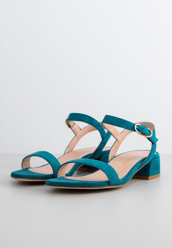 Stuart Weitzman TIBBY