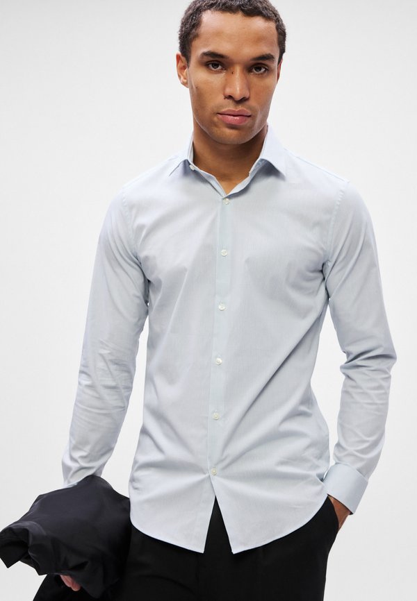Calvin Klein SLIM