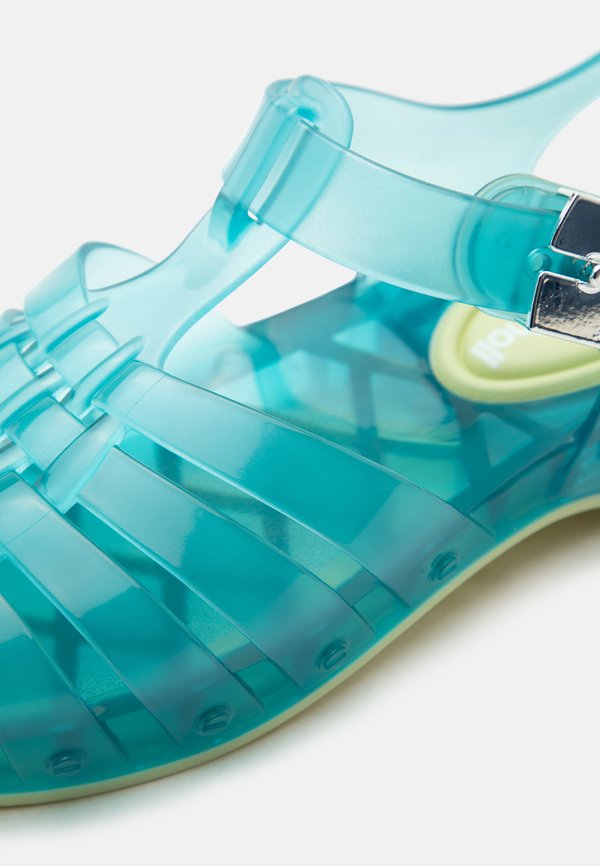 Melissa POSSESSION PESCURA X SCHOLL