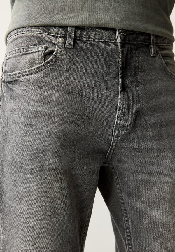 PULL&BEAR SLIM