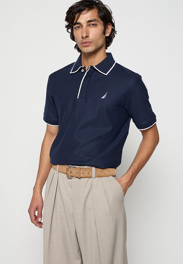 Nautica